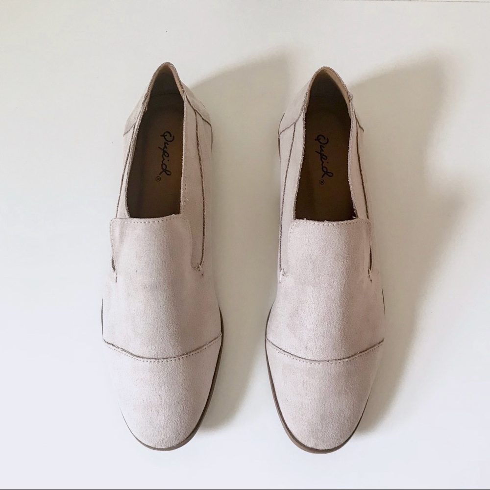 ✨HP✨ Faux Suede Loafers